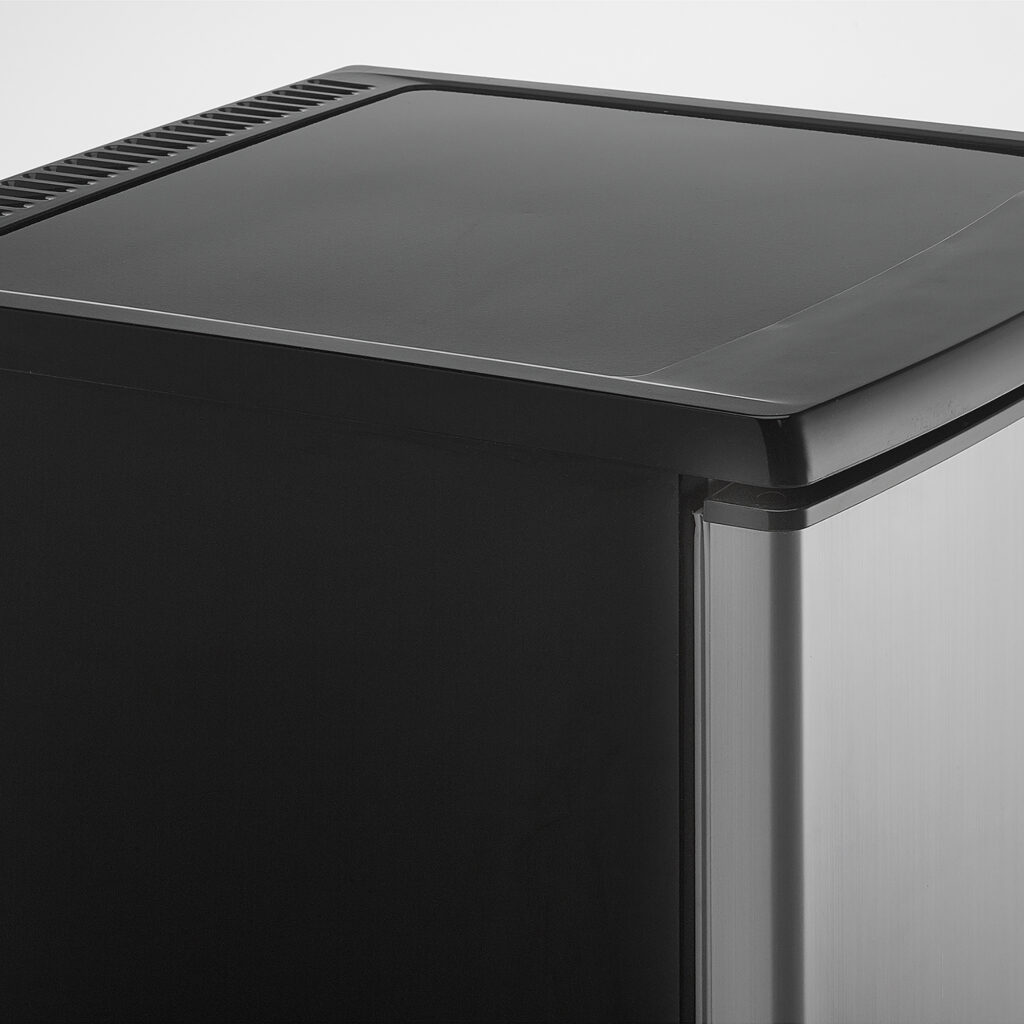 Danby Designer 7.3 cu. ft. Apartment Size Top Mount Fridge in
