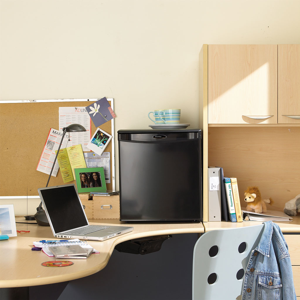 Danby Designer 1.7 cu. ft. Compact Fridge in Black - Image 4