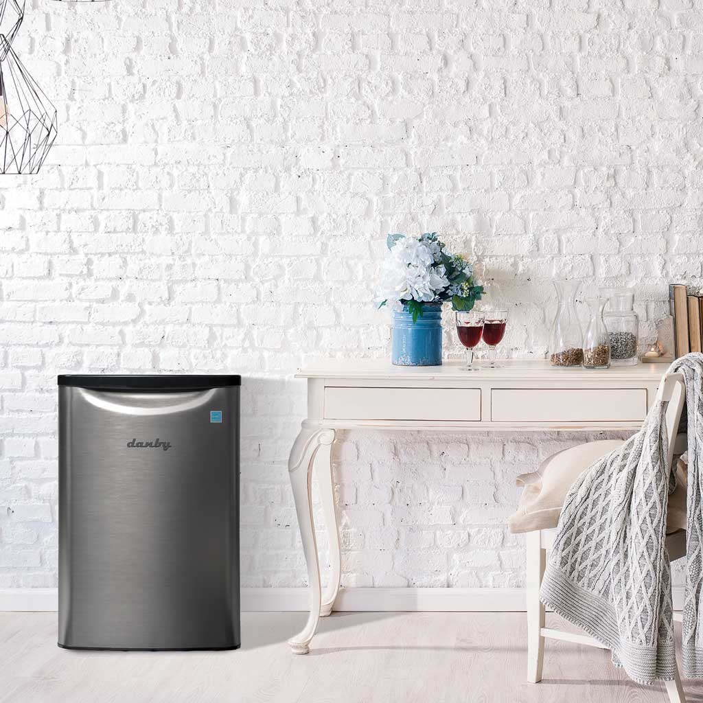 Danby 2.6 cu. ft. Compact Fridge in Stainless Steel Look - Image 5