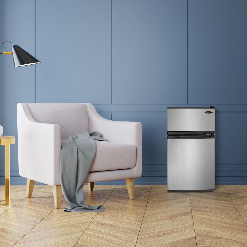 Danby Designer 3.1 cu. ft. 2-door Compact Fridge in Stainless Steel Look - Image 5