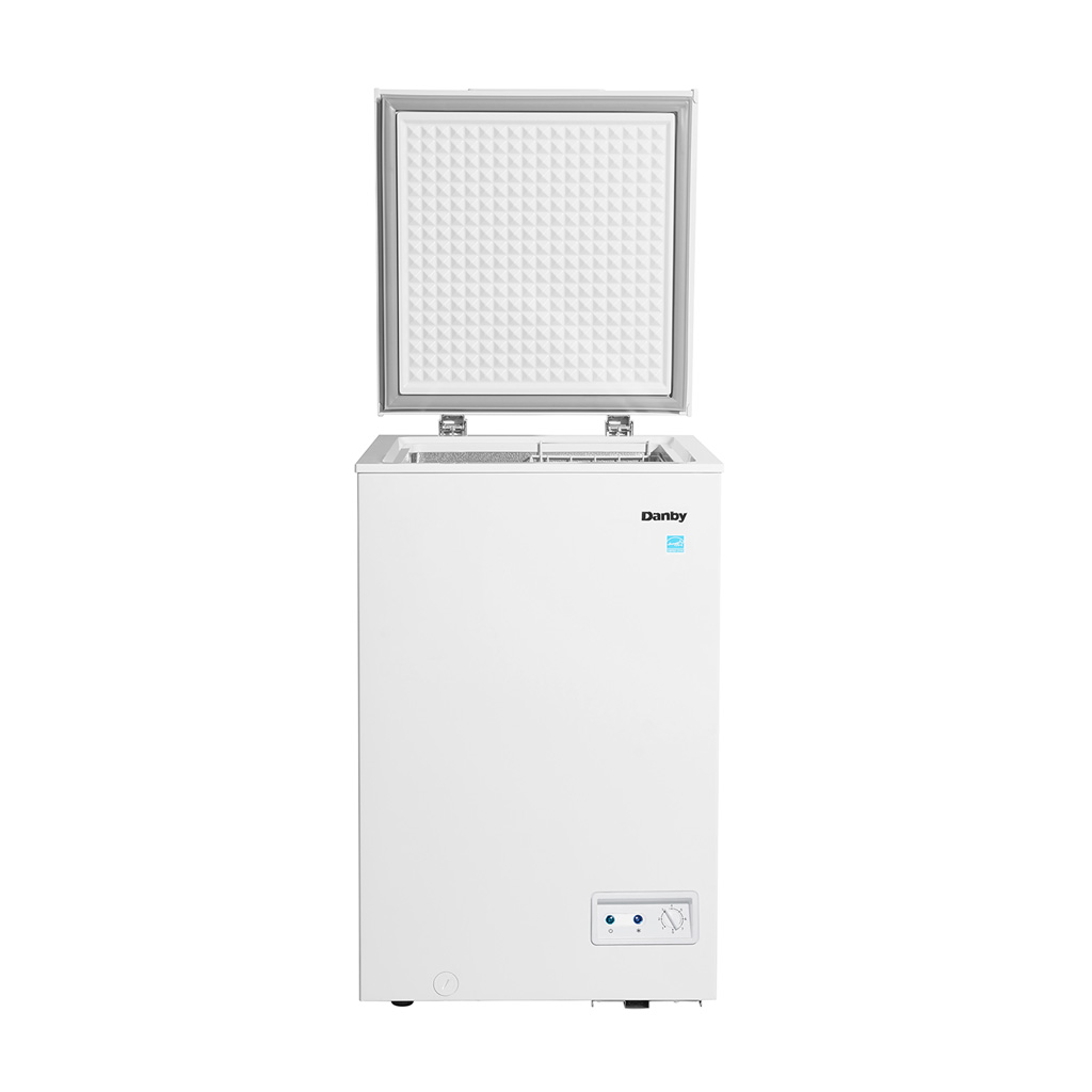 Danby 3.5 cu. ft. Chest Freezer in White - Image 9