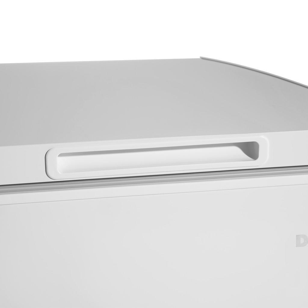 Danby 3.5 cu. ft. Chest Freezer in White - Image 18