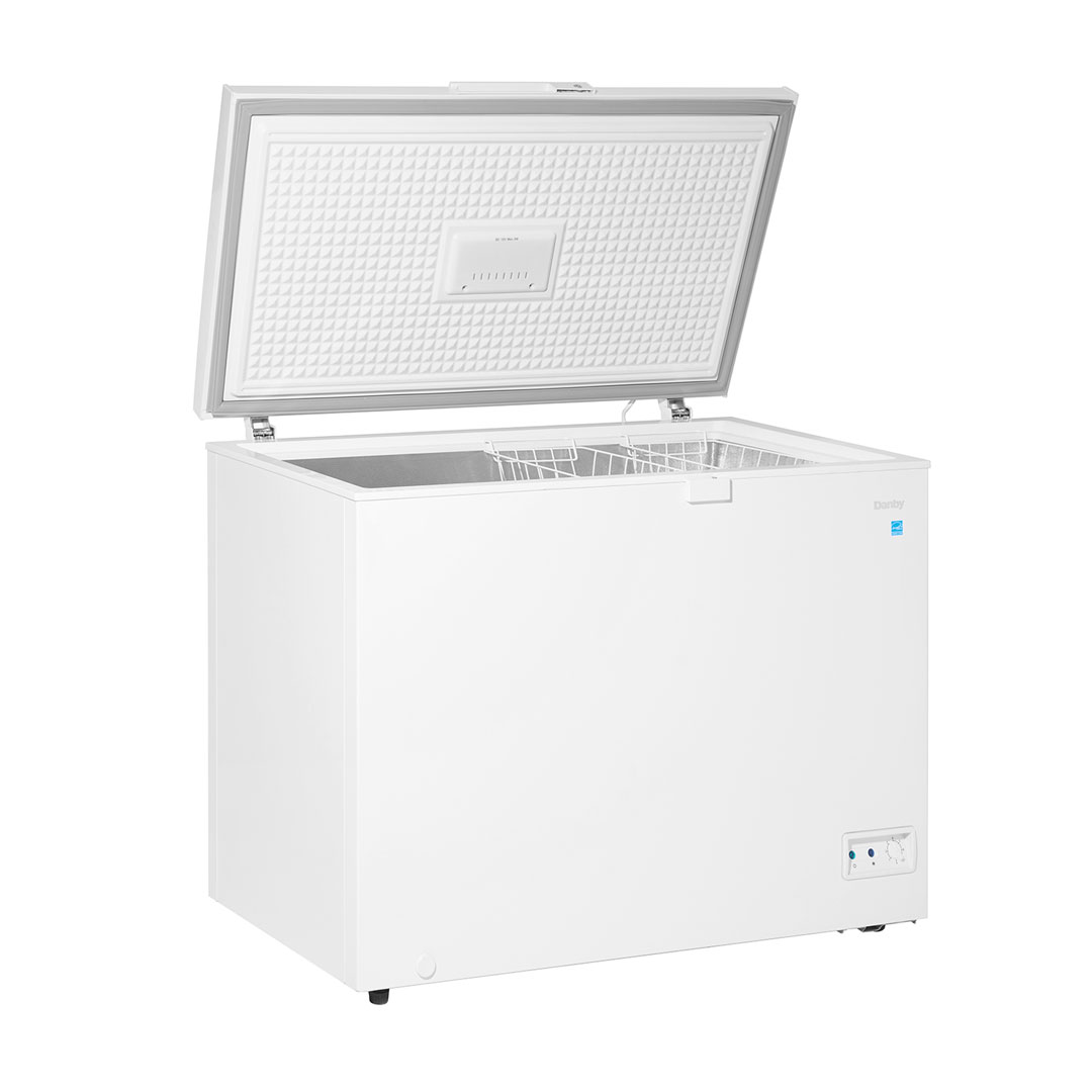 Danby 10.0 cu. ft. Chest Freezer in White - Image 8