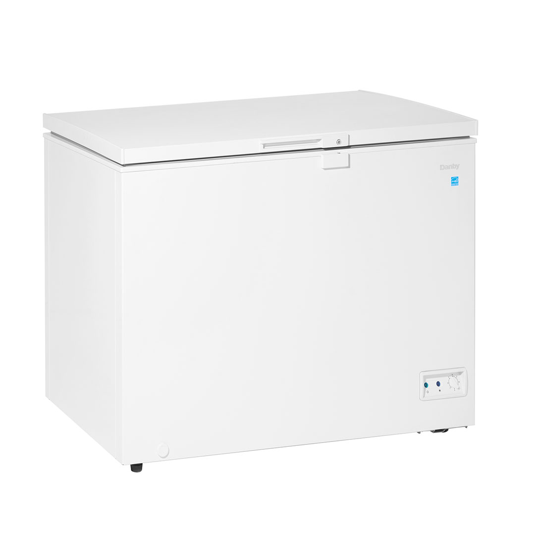 Danby 10.0 cu. ft. Chest Freezer in White - Image 2
